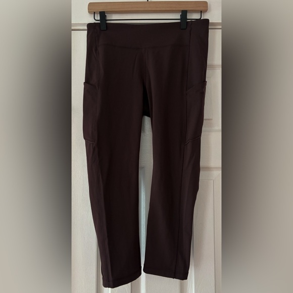 Lululemon Black‎ Cherry Speed Up Crop 21 Inch Leggings Size 8 EUC - Picture 1 of 7